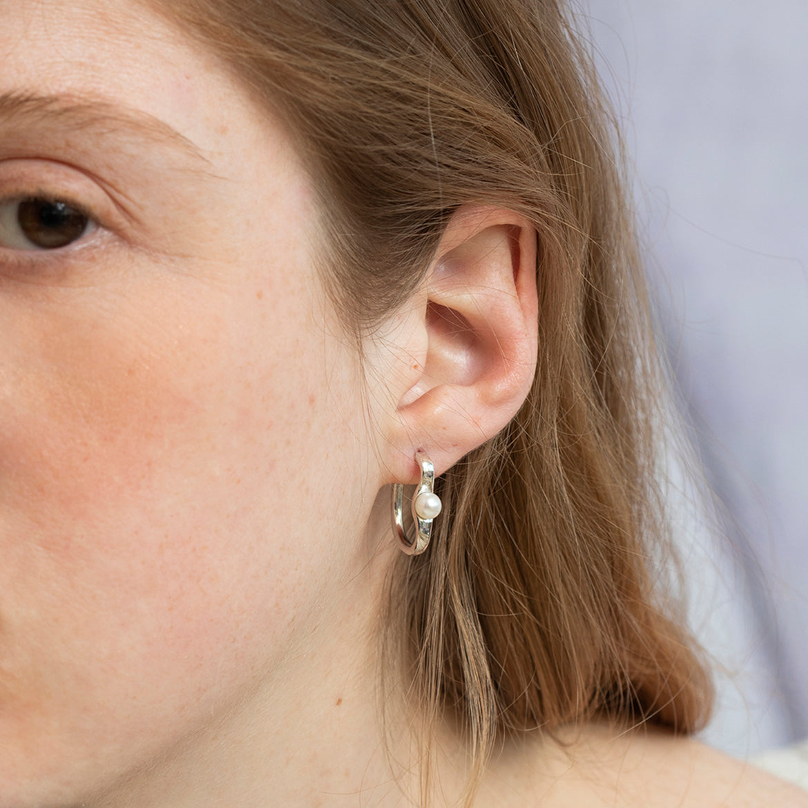 LEDA EARRING