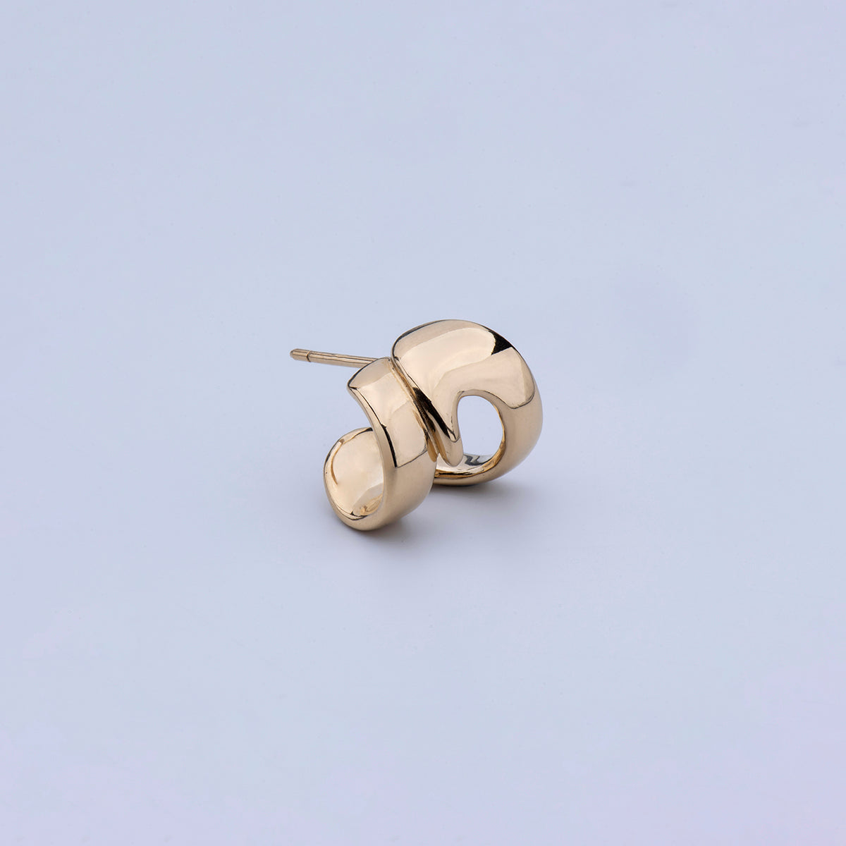 nina　Born From Rock Earrng born-from-rock-ice-sea-glass-